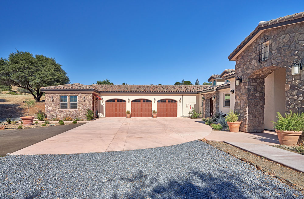 EXTERIOR2 Villanueve (Auburn) Ground Up Custom Home