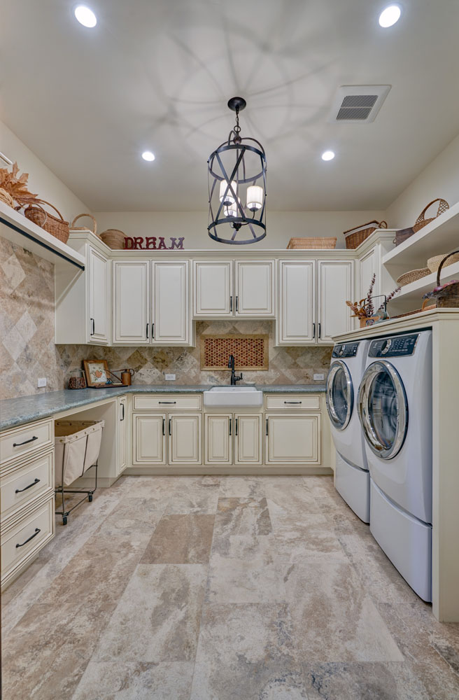 LAUNDRY ROOM1 Martin Grass Valley 1