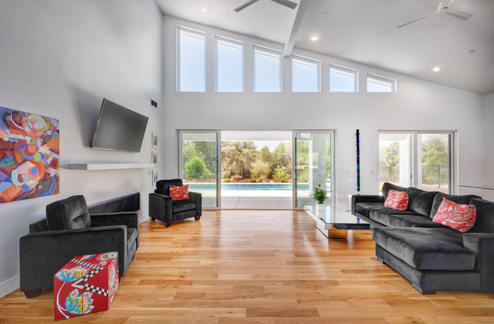 LIVING ROOM1 Harris Douglas Auburn 1